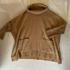 Loft Women’s Tan Turtleneck Sweater with Pockets Size Medium